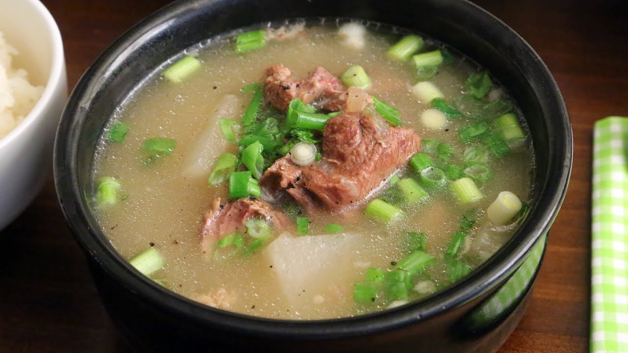 Kkori-gomtang | Beef Bone Soup